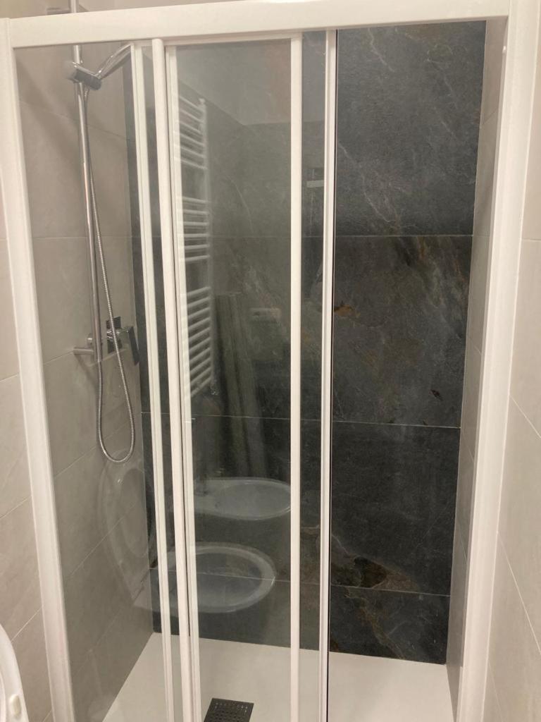 Colosseo Cozy Rooms B&B Рим Екстер'єр фото