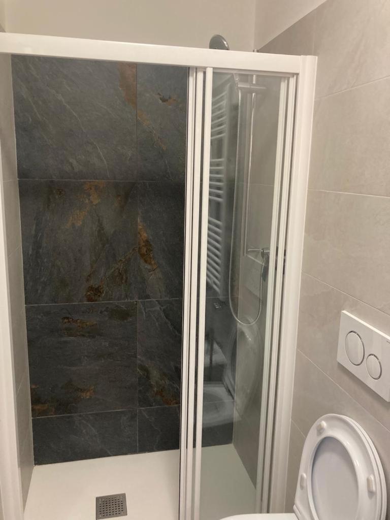 Colosseo Cozy Rooms B&B Рим Екстер'єр фото