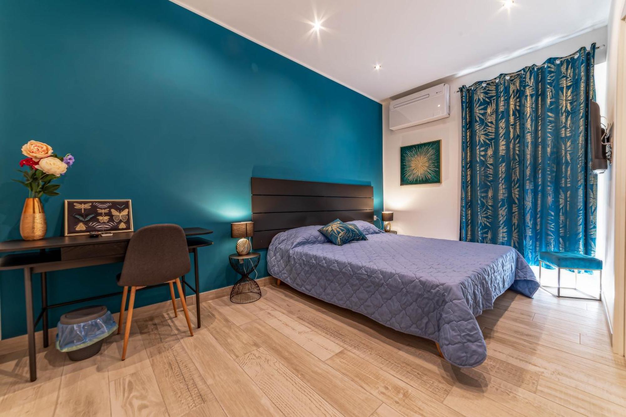 Colosseo Cozy Rooms B&B Рим Екстер'єр фото